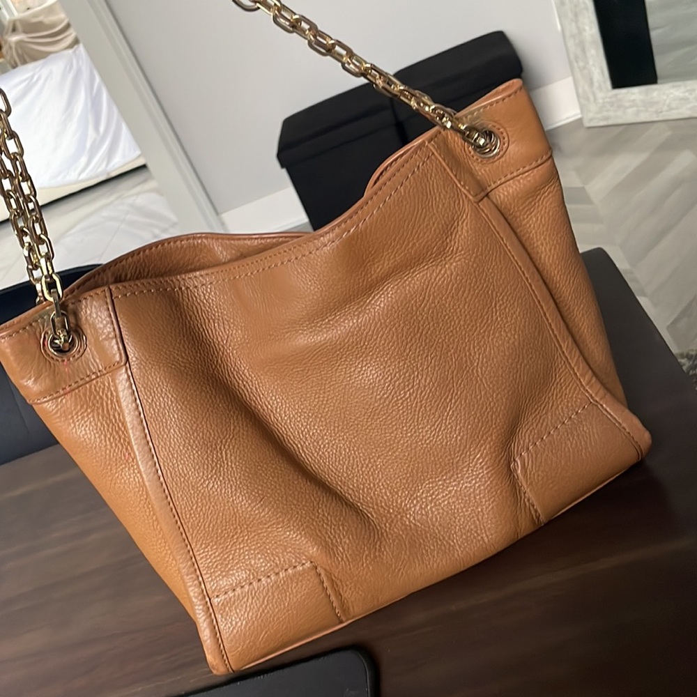 Tory Burch Bag! - Picture 4 of 15